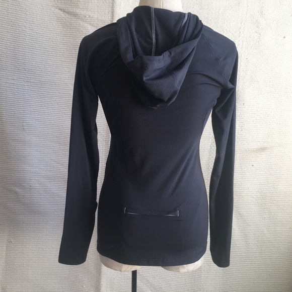 Adidas Techfit Climalite Long-Sleeved Hoodie - Picture 4 of 8